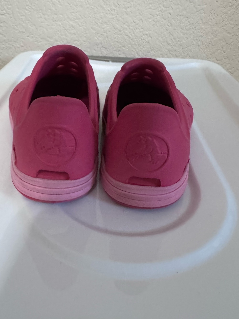 CROCS Bump It Clog Kids Lightweight Two Tone Pink Slip-On C6 /toddler baby - Picture 4 of 8